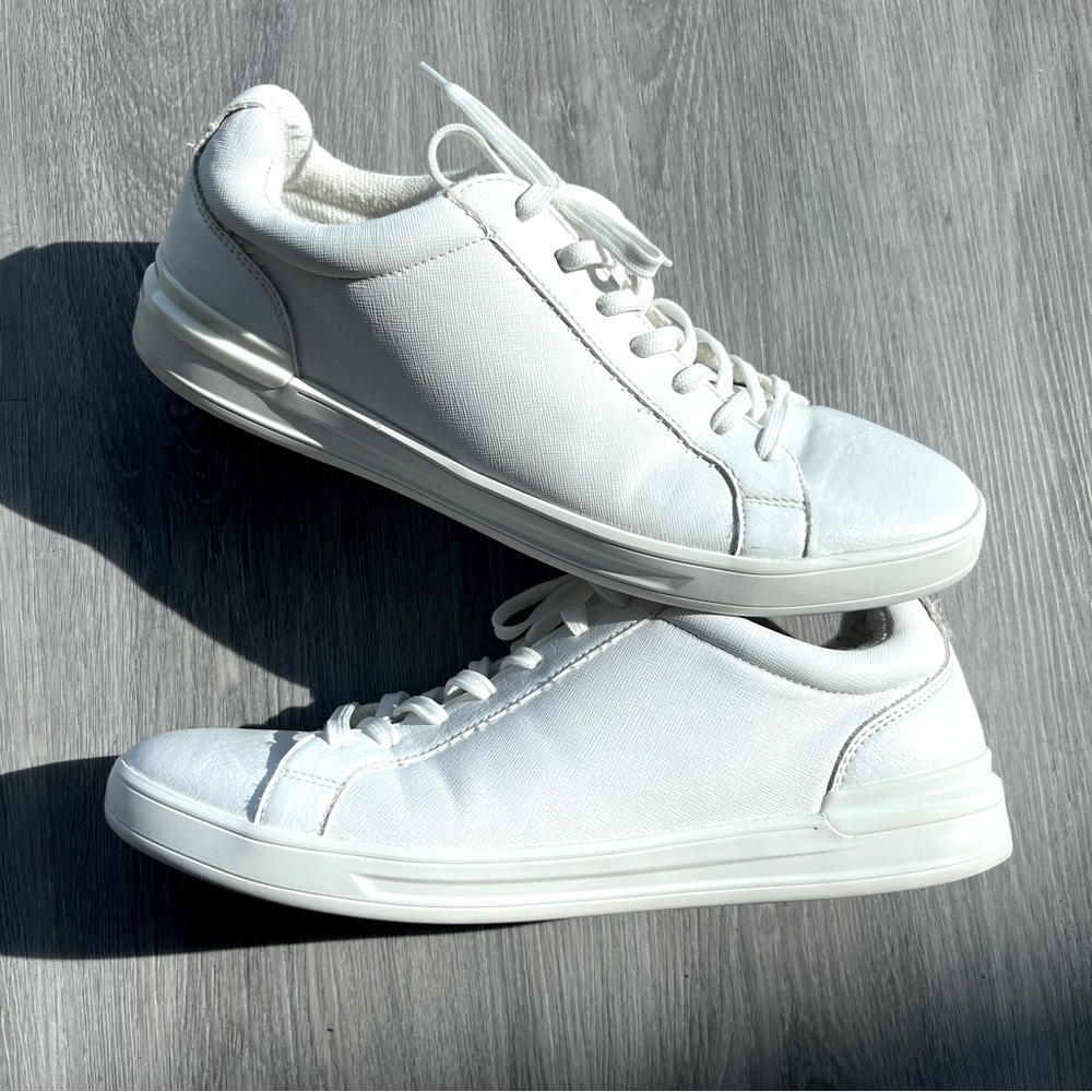 Men's KARLOZ100 White Sneakers